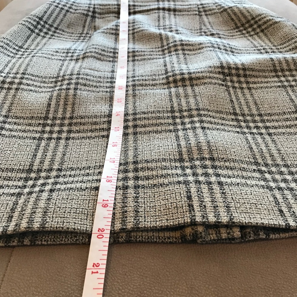 EUC Jones New York tweed wool Plaid Women's pencil Skirt - Picture 8 of 10